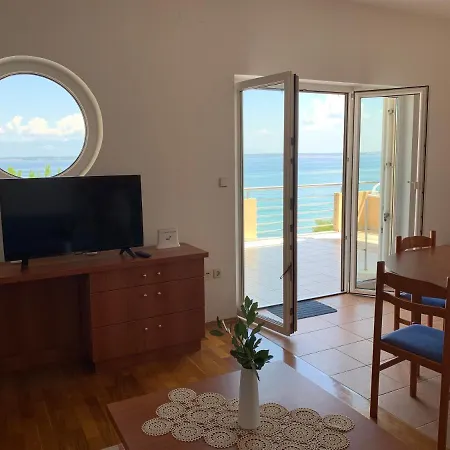 Maris Apartman Ugljan