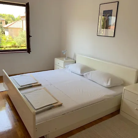 Apartman Maris Ugljan